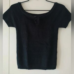 Black Short Sleeve Knit Top